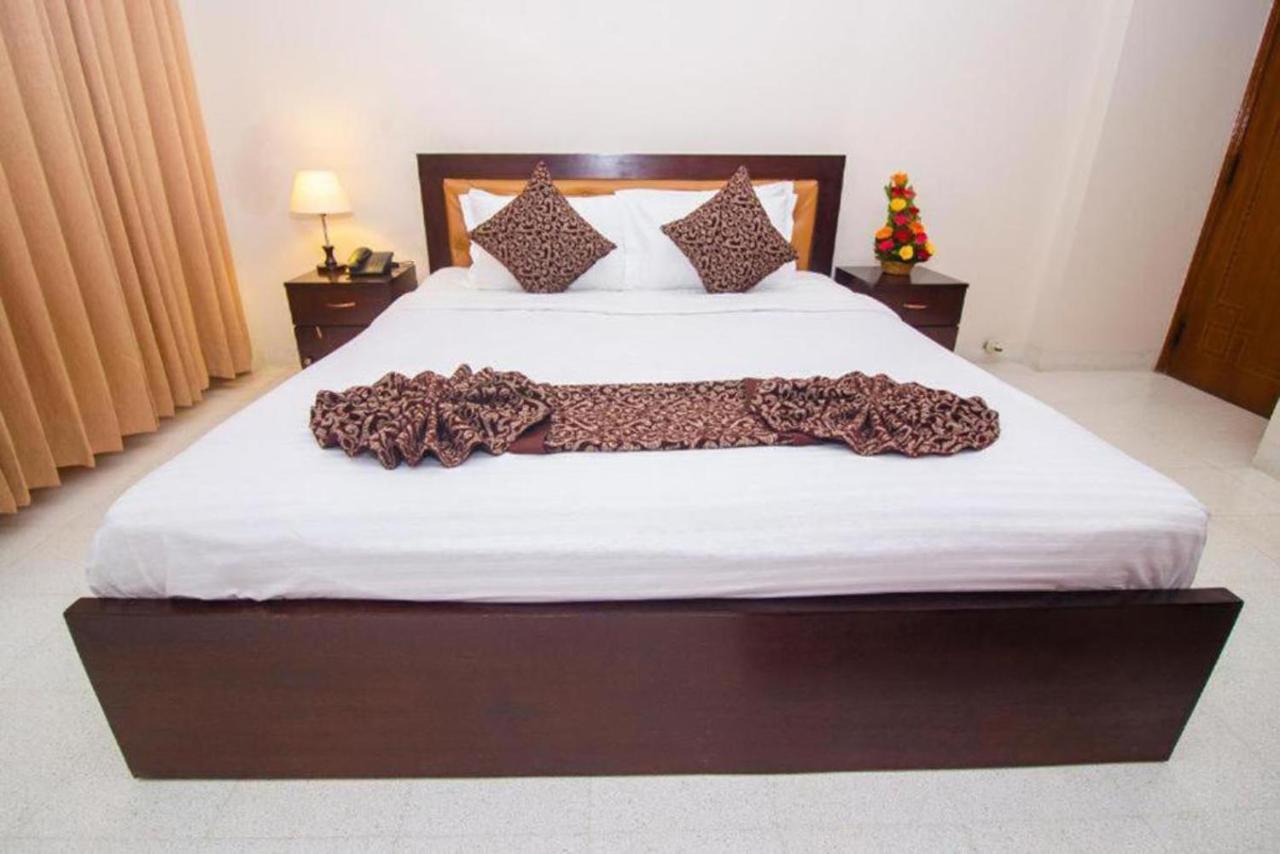 Hotel Suite Palace Dhaka Luaran gambar